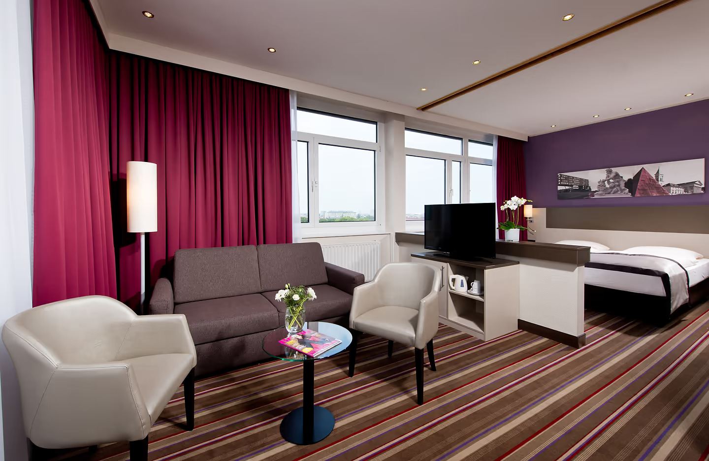 Leonardo Hotel Karlsruhe - Messehotel - Obscene Messe